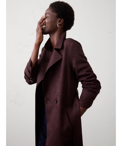 BANANA REPUBLIC FACTORY STORE(バナナリパブリック ファクトリーストア)の「BANANA REPUBLIC FACTORY STORE ヴィーガンスエードロングコート(その他アウター・レディース・ブラウン・L/M/S/XS)」の3枚目の写真