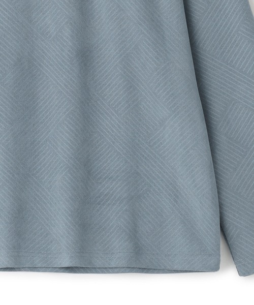 MEN'S BIGI（メンズビギ）の「テックスエードダンボールモックネックロングT［ストレッチ］（Tシャツ/カットソー・メンズ・ブルー/オフホワイト・02/01/03）」の16枚目の写真