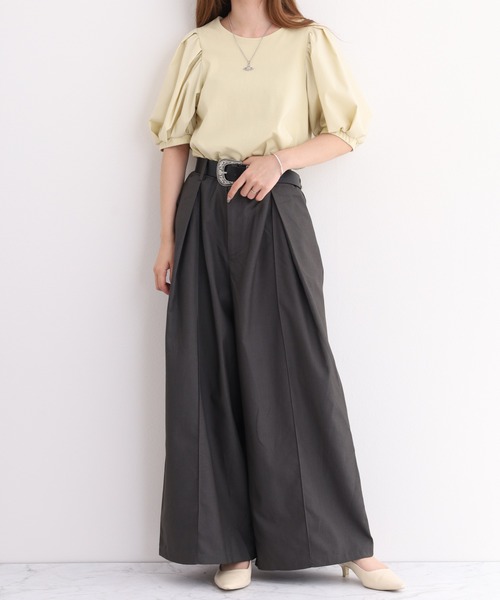laulea(ラウレア)の「laulea 合皮ベルト付ダブルタックワイドパンツ(スラックス・レディース・ブラック/ダークグレー・M/L)」の20枚目の写真