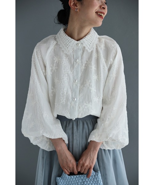 cawaii（カワイイ）の「花刺繍とレースのポワン袖ブラウス（シャツ/ブラウス・レディース・ブラック/ホワイト・FREE）」の11枚目の写真