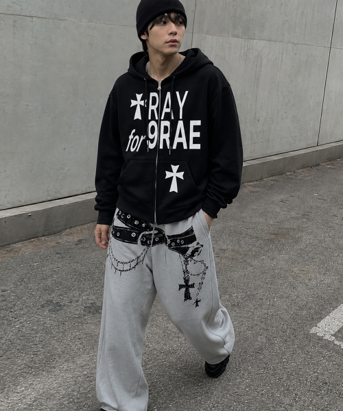 GRAVER（グレーバー）の「[UNISEX]PRAY FOR ジップアップパーカー_4カラー（パーカー・レディース・ブラック/グレー/イエロー/ホワイト・LARGE/MEDIUM）」の7枚目の写真
