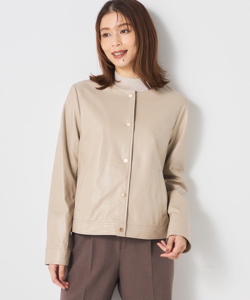 GALLORIA(ギャローリア)の「【手洗いOK】フェイクレザーノーカラージャケット(ノーカラージャケット・レディース・ベージュ/ブラウン・M/L/S/LL)」の8枚目の写真