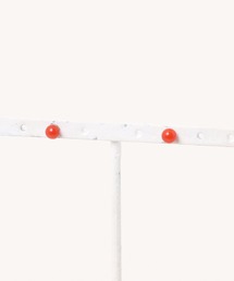 september/  red   coral  round ピアス