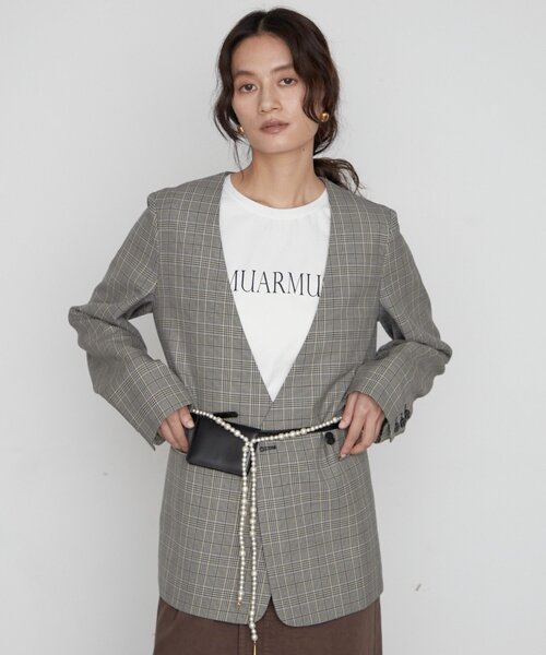 LOUNGEDRESS(ラウンジドレス)の「《シーンを問わず使える》ノーカラージャケット 秋服(ノーカラージャケット・レディース・ブラック系その他/ブラック/ベージュ・FREE)」の22枚目の写真