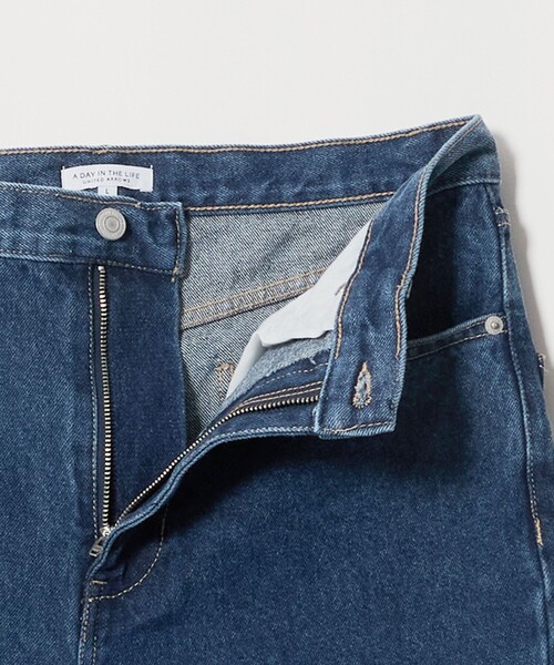 A DAY IN THE LIFE UNITED ARROWS(アデイインザライフユナイテッドアローズ)の「5ポケット フレアデニム<A DAY IN THE LIFE>(スラックス・メンズ・ブラック/コバルトブルー・S/M/L)」の16枚目の写真