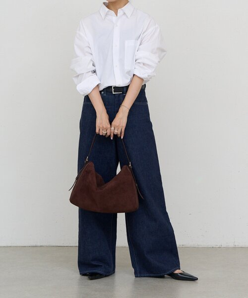 russet(ラシット)の「スエードトライアングルショルダーバッグ(ショルダーバッグ・レディース・グレー/ベージュ/ダークブラウン・FREE)」の10枚目の写真