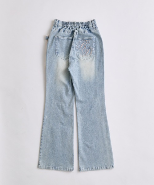 OLIVE des OLIVE(オリーブデオリーブ)の「リボンブローチストレッチデニム(デニムパンツ・レディース・サックスブルー/ネイビー・MEDIUM/SMALL)」の5枚目の写真