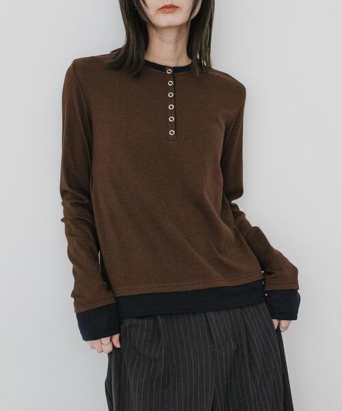 SENSE OF PLACE by URBAN RESEARCH(センスオブプレイスバイアーバンリサーチ)の「ヘンリーネックレイヤードトップ(Tシャツ/カットソー・レディース・ブラック/グレー/ブラウン・ONE)」の3枚目の写真