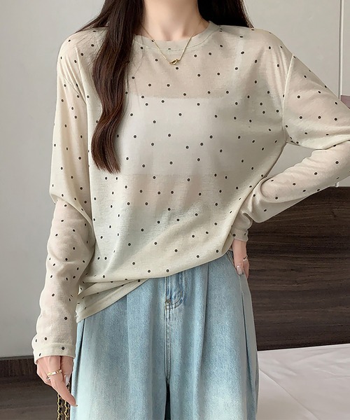 Doux Belle(ドゥーベル)の「ドット柄シアー長袖プルオーバー(Tシャツ/カットソー・レディース・ホワイト/ブラック/ベージュ/グレー・FREE)」の9枚目の写真