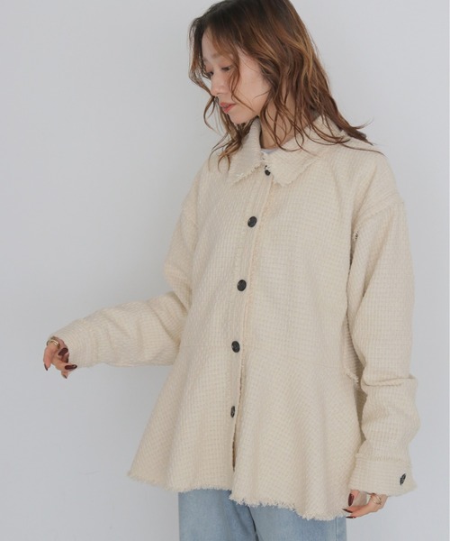 CLEIO（クレイオ）の「【CLEIO】2WAYバックティアード・ツイードフレアジャケット 2WAY BACK TIERED TWEED FLARE JACKET（ステンカラーコート・レディース・アイボリー/ブラック・FREE）」の11枚目の写真