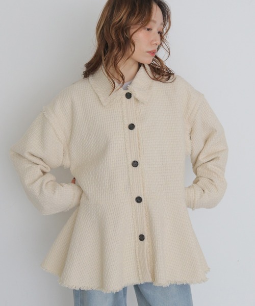 CLEIO（クレイオ）の「【CLEIO】2WAYバックティアード・ツイードフレアジャケット 2WAY BACK TIERED TWEED FLARE JACKET（ステンカラーコート・レディース・アイボリー/ブラック・FREE）」の13枚目の写真