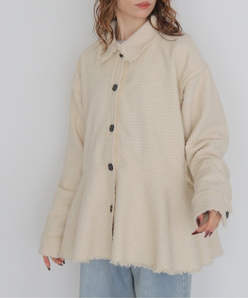 CLEIO（クレイオ）の「【CLEIO】2WAYバックティアード・ツイードフレアジャケット 2WAY BACK TIERED TWEED FLARE JACKET（ステンカラーコート・レディース・アイボリー/ブラック・FREE）」の10枚目の写真