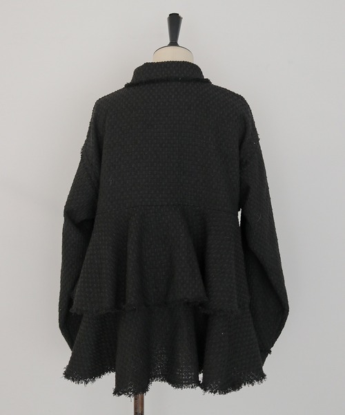CLEIO（クレイオ）の「【CLEIO】2WAYバックティアード・ツイードフレアジャケット 2WAY BACK TIERED TWEED FLARE JACKET（ステンカラーコート・レディース・アイボリー/ブラック・FREE）」の8枚目の写真
