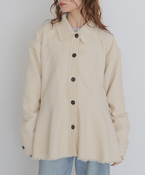 CLEIO（クレイオ）の「【CLEIO】2WAYバックティアード・ツイードフレアジャケット 2WAY BACK TIERED TWEED FLARE JACKET（ステンカラーコート・レディース・アイボリー/ブラック・FREE）」の9枚目の写真