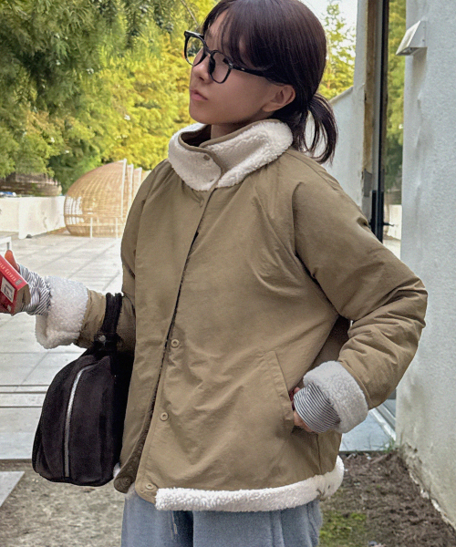 DRAWFIT WOMEN（ドローフィットウーマン）の「[DRAWFITWOMAN X ALOHA] リバーシブル DOWNY ボアジャケット [ブラウン]（その他アウター・レディース・その他・SMALL/MEDIUM）」の8枚目の写真