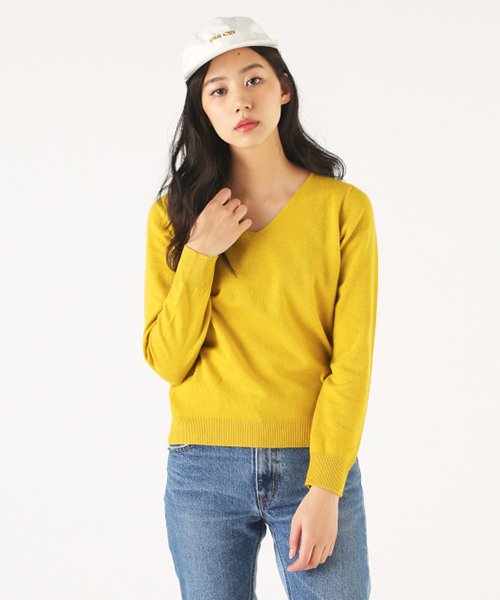 MOUSSY（マウジー）の「COLOR V/N KNIT（ニット/セーター・レディース・ライトブルー/イエロー/トップグレー/オフホワイト・FREE）」の4枚目の写真