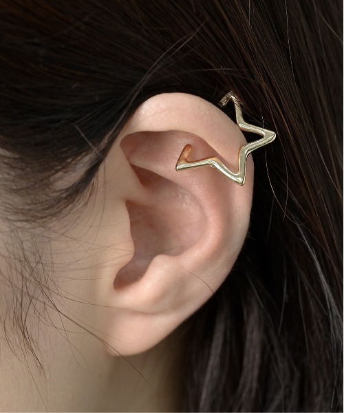 Fun & Daily（ファンアンドデイリー）の「F&D : スターイヤーカフ（イヤーカフ・レディース・ゴールド/シルバー/ブラック・FREE）」の8枚目の写真