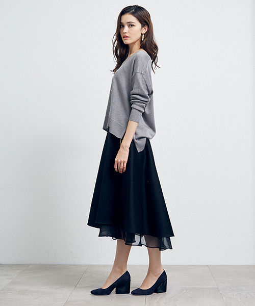 UNITED TOKYO（ユナイテッドトウキョウ）の「ウールミックスワイドプルオーバー（ニット/セーター・レディース・グレー/ベージュ/ネイビー・1）」の11枚目の写真