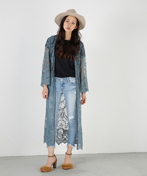 MOUSSY(マウジー)の「BUTTON UP LACE CD Ⅱ(カーディガン/ボレロ・レディース・ダークブルー/イエロー系その他/ライトベージュ/ブラック・FREE)」の4枚目の写真