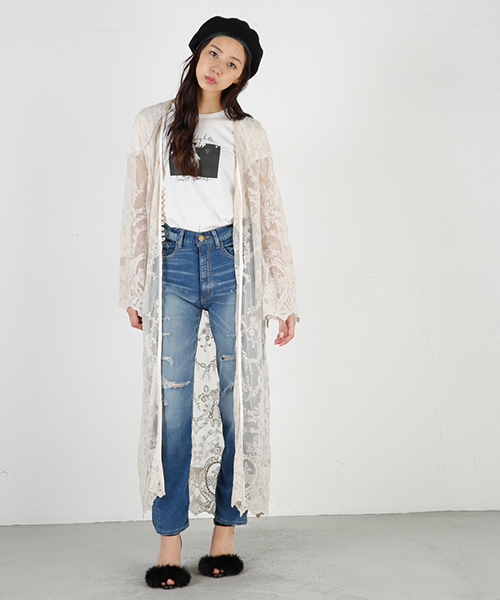 MOUSSY(マウジー)の「BUTTON UP LACE CD Ⅱ(カーディガン/ボレロ・レディース・ダークブルー/イエロー系その他/ライトベージュ/ブラック・FREE)」の3枚目の写真