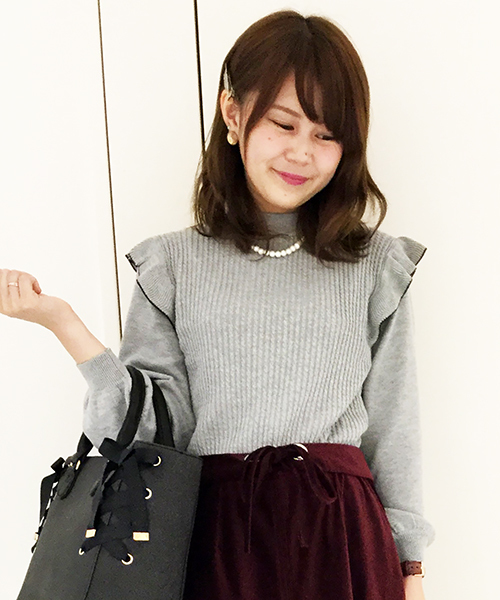 Majestic Legon マジェスティックレゴン の ライン入り肩フリルニット ニット セーター Wear