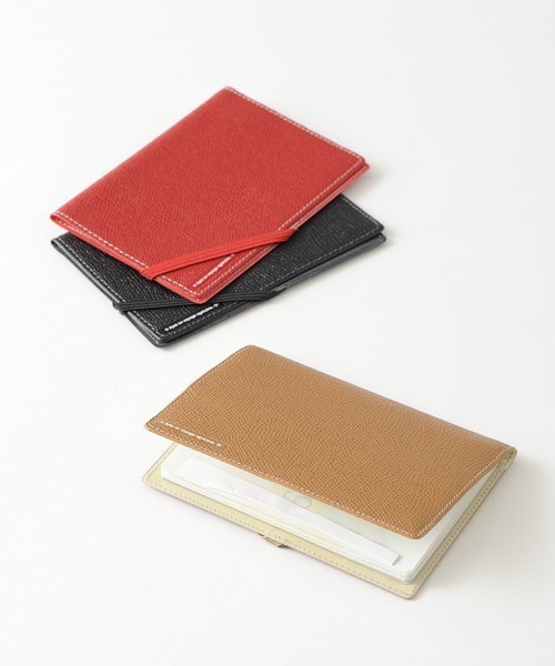 MILESTO（ミレスト）の「スキミングブロック パスポートカバー 皮革調R（トラベルグッズ・メンズ・ブラック/キャメル/レッド・ﾌﾘ-）」の4枚目の写真