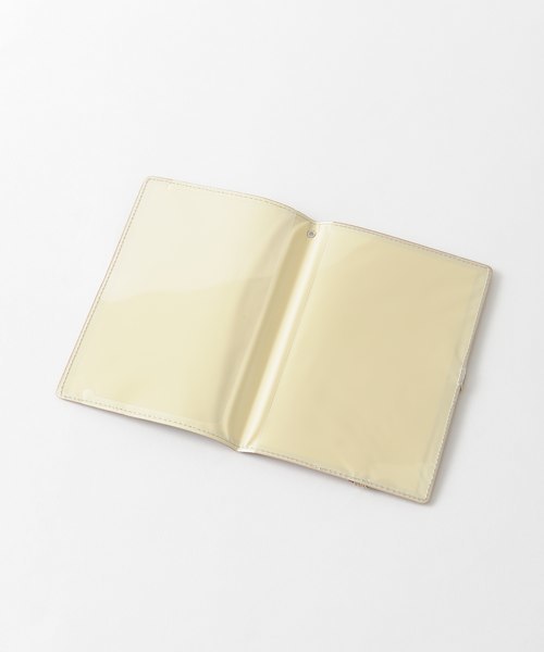 MILESTO（ミレスト）の「スキミングブロック パスポートカバー 皮革調R（トラベルグッズ・メンズ・ブラック/キャメル/レッド・ﾌﾘ-）」の6枚目の写真