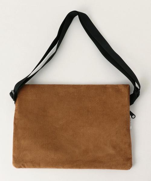 PARROTT CANVAS(パロットキャンバス)の「<Parrott Canvas>コーデュロイサコッシュ ◆(ショルダーバッグ・レディース・ブラック/ブラウン・FREE)」の8枚目の写真