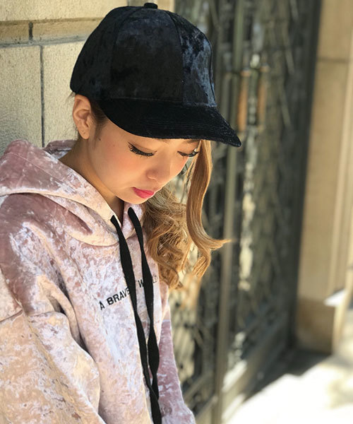 SPIGA（スピーガ）の「ﾍﾞﾛｱCAP（キャップ・レディース・ホワイト/ブラック/レッド/ピンク・FREE）」の3枚目の写真