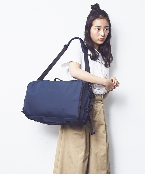 wdl.(ワームデザインラボ)の「【worm design lab/ワーム デザイン ラボ 】CITY TRAVEL BACKPACK(バックパック/リュック・メンズ・ブラック/ネイビー・FREE)」の8枚目の写真
