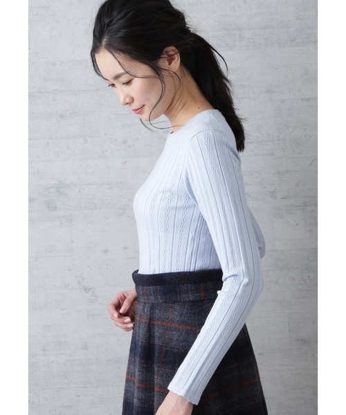 NATURAL BEAUTY BASIC（ナチュラルビューティーベーシック）の「ミニウェーブニット（ニット/セーター・レディース・ネイビー/オフホワイト/ブルー・MEDIUM）」の12枚目の写真