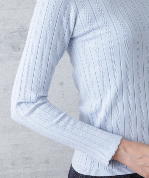 NATURAL BEAUTY BASIC（ナチュラルビューティーベーシック）の「ミニウェーブニット（ニット/セーター・レディース・ネイビー/オフホワイト/ブルー・MEDIUM）」の15枚目の写真