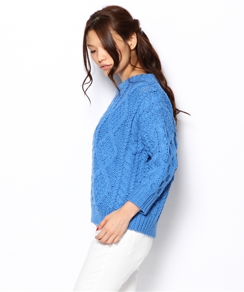 laule'a sunny side store(ラウレアサニーサイドストア)の「バルキーケーブルニット(ニット/セーター・レディース・杢グレー/ブルー/ベージュ/オフホワイト/ネイビー・FREE)」の7枚目の写真
