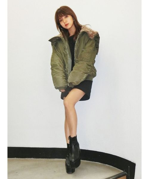 EMODA（エモダ）の「タンクチェルシーブーツ（ブーツ・レディース・ブラック/その他・SMALL/MEDIUM/LARGE）」の3枚目の写真