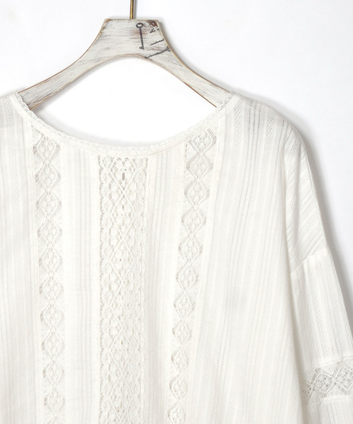w closet（ダブルクローゼット）の「ストライプドビーレース切替ブラウス（シャツ/ブラウス・レディース・ホワイト/キナリ/ライトグレー・FREE）」の17枚目の写真