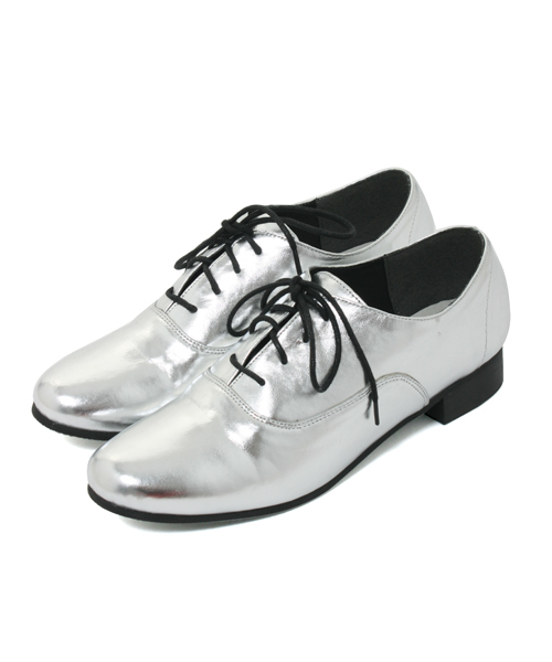 WEGO(ウィゴー)の「WEGO/エナメルシューズ(ドレスシューズ・レディース・シルバー/ホワイト/ブラック/サックスブルー/ピンク・23.5/24.5)」の7枚目の写真