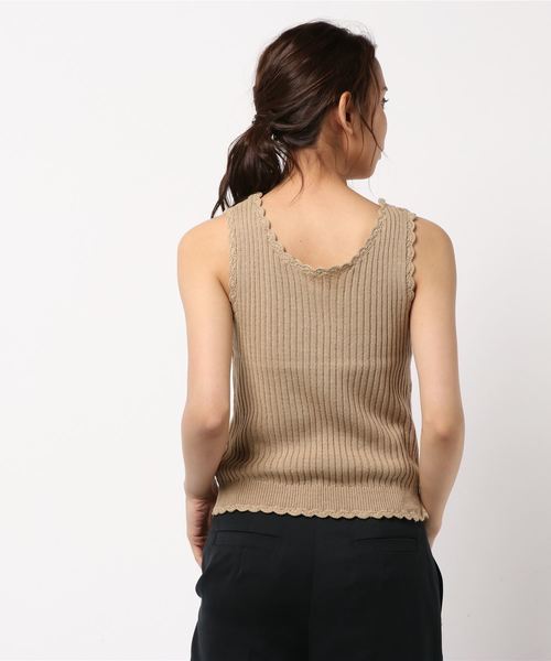 LOWRYS FARM（ローリーズファーム）の「カギバリリブタンク　838082（ニット/セーター・レディース・ブラウン/オフホワイト/ブラック/ベージュ・FREE）」の6枚目の写真