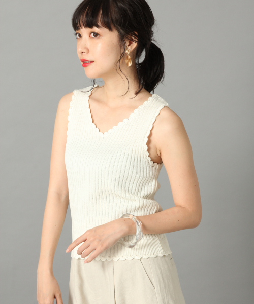 LOWRYS FARM（ローリーズファーム）の「カギバリリブタンク　838082（ニット/セーター・レディース・ブラウン/オフホワイト/ブラック/ベージュ・FREE）」の2枚目の写真