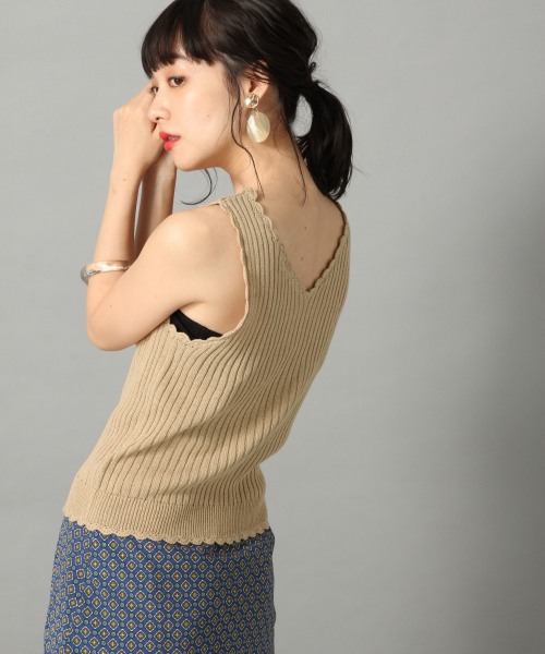 LOWRYS FARM（ローリーズファーム）の「カギバリリブタンク　838082（ニット/セーター・レディース・ブラウン/オフホワイト/ブラック/ベージュ・FREE）」の16枚目の写真