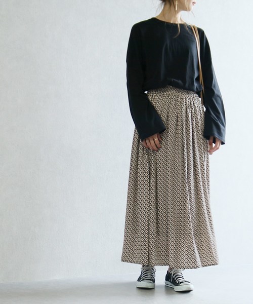reca（レカ）の「幾何学柄スカート（スカート・レディース・ベージュ・FREE）」の2枚目の写真