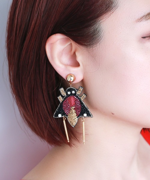 misto accessories(ミストアクセサリーズ)の「インセクトピアス(ピアス(両耳用)・レディース・ブラック/ホワイト・FREE)」の10枚目の写真