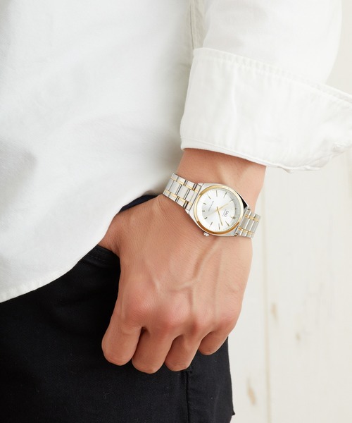 Q&Q（キューアンドキュー）の「Ｑ＆Ｑ（アナログ腕時計・メンズ・シルバー/ブルー系その他/ゴールド/レッド系その他/ブラック×ゴールド/ブラック×シルバー/シルバー×ゴールド/グリーン系その他/ブルー系その他2/シルバー系その他・FREE）」の8枚目の写真