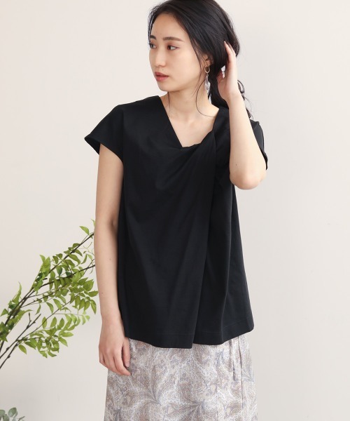 Bou Jeloud(ブージュルード)の「綿シルケット2wayバックシャンプルオーバー(Tシャツ/カットソー・レディース・オフホワイト/ベージュ/ブラック/ピンク・FREE)」の11枚目の写真