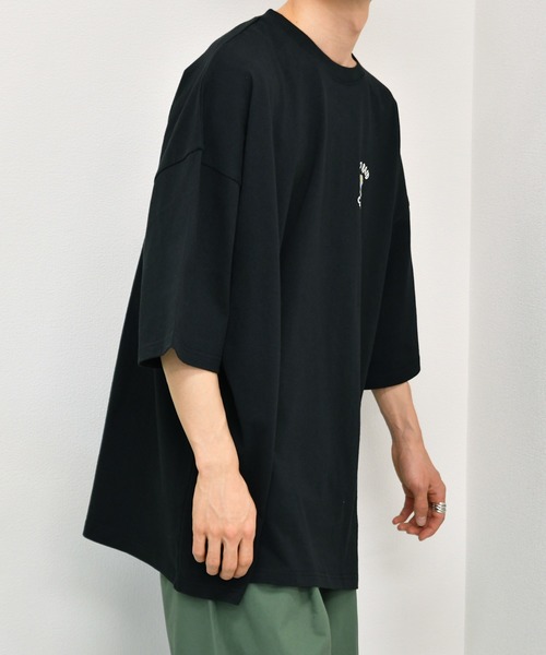 kutir(クティール)の「アソートプリントTシャツ(Tシャツ/カットソー・メンズ・ホワイト/チャコールグレー/ライトグレー/ライトブルー/ブラック/グレー/オフホワイト/サックスブルー/グリーン/ライトグリーン/その他/ラベンダー/ホワイト系その他・SMALL/MEDIUM/LARGE)」の16枚目の写真