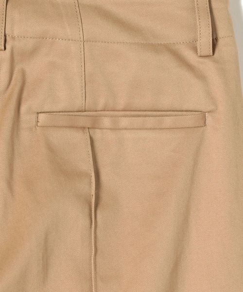 SHIPS(シップス)の「セミワイドチノパンツ(その他パンツ・レディース・オリーブ/キャメル・38/36)」の7枚目の写真