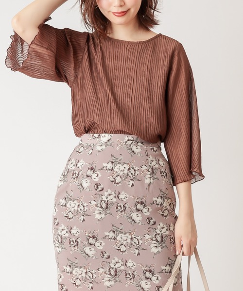 natural couture（ナチュラルクチュール）の「ヘリンボーンクリンクルシアーブラウス（シャツ/ブラウス・レディース・ブラック/ブルー/モカ/ライトベージュ/サーモンピンク・FREE）」の6枚目の写真