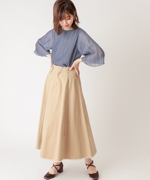 natural couture（ナチュラルクチュール）の「ヘリンボーンクリンクルシアーブラウス（シャツ/ブラウス・レディース・ブラック/ブルー/モカ/ライトベージュ/サーモンピンク・FREE）」の7枚目の写真