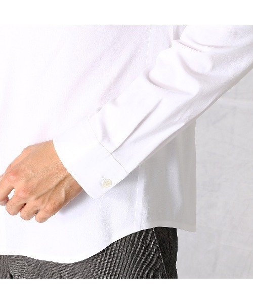 COMME CA MEN（コムサメン）の「シームレスショートポイントカラーシャツ（シャツ/ブラウス・メンズ・ブラック/ホワイト・SMALL/MEDIUM/LARGE）」の5枚目の写真