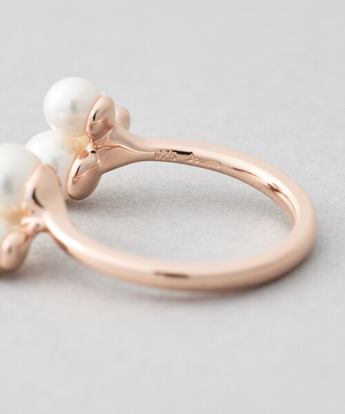 Jouete（ジュエッテ）の「フォークリング パール（リング・レディース・イエローゴールド/プラチナム/ピンクゴールド・9号/13号/17号）」の9枚目の写真