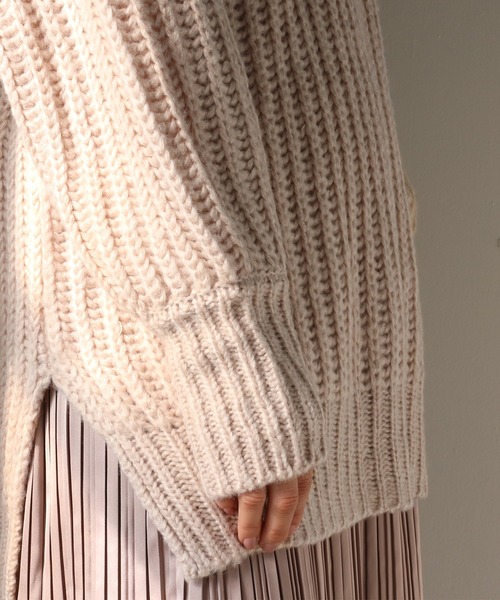 one after another NICE CLAUP（ワンアフターアナザーナイスクラップ）の「サイドスリット畦編みニット（ニット/セーター・レディース・オフホワイト/ブラック/ベージュ/グリーン系その他/サックスブルー・FREE）」の19枚目の写真